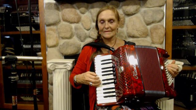 Exploring 5 Finger Piano Accordion Melodies in 6/8 Time - Lesson 1 - Tarantella in A Natural Minor смотреть онлайн