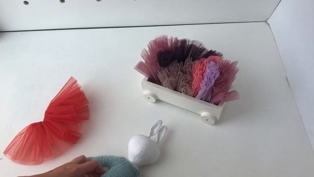 Обзор готового изделия: свитер и фатиновая юбочка для текстильной куклы ростом 34 см смотреть онлайн