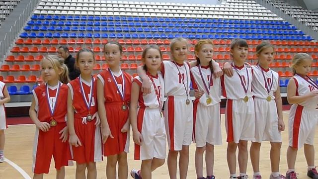 Баскетбол ? младшая группа ❄ Новогодний чемпионат! Ногинск: СК Знамя смотреть онлайн