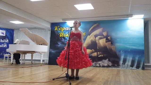 "Кто луг раскрасил?" С.Красин смотреть онлайн