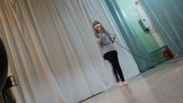 Пою песню Бьёт Бит смотреть онлайн