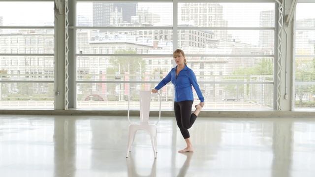 14 MIN Psoas, IT & Hips Stretch with Miranda Esmonde-White | Essentrics смотреть онлайн