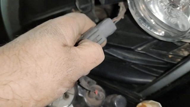 Как снять противотуманную фару и поворотник на Мазда СХ-7 Mazda CX-7 смотреть онлайн
