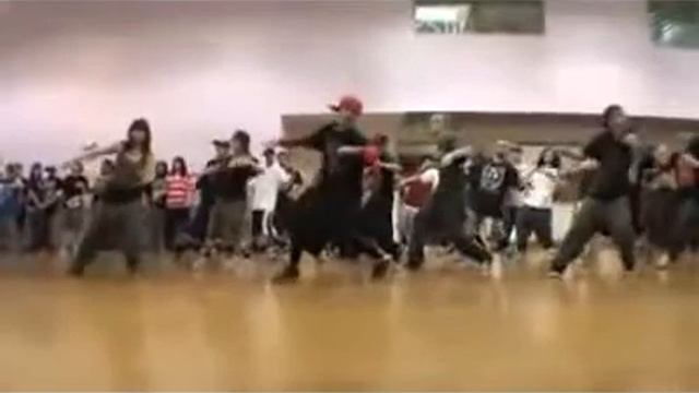 Как танцевать под Dubstep смотреть онлайн