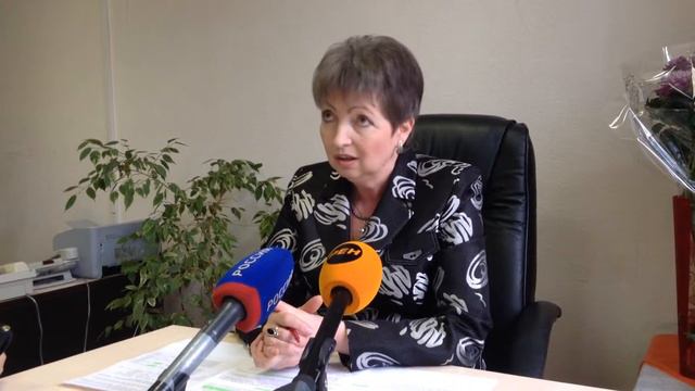 начальник областного департамента по образованию, науке и делам молодежи Людмила Иваниченко смотреть онлайн