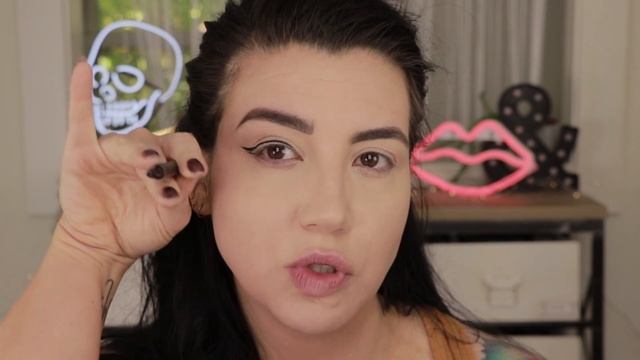 DARIA Costume Makeup Tutorial смотреть онлайн