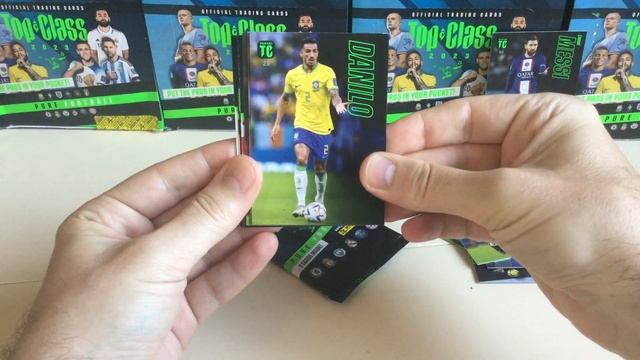ОБЗОР КОЛЛЕКЦИИ PANINI TOP CLASS FOOTBALL 2023 / Распаковка футбольных карточек / Unpacking смотреть онлайн