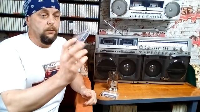 Посиделки с тремя топорами SHARP GF-777
