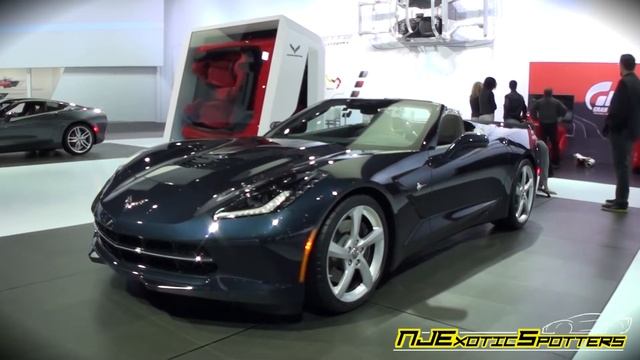 2014 Chevrolet Corvette Stingray Convertible (2013 NY Auto Show) смотреть онлайн