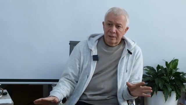 Учитель - это голова общества. Александр Хакимов смотреть онлайн
