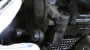 Двигателя к4м Рено течь прокладок  и слабые места