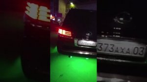 Лексус 570 подсветка колес и порогов