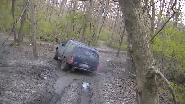 gmc jimmy and ford explorer off road смотреть онлайн