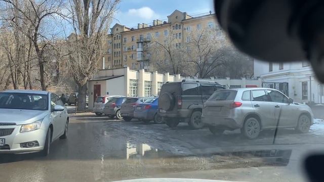 у ПАПЫ посылкин день и он ВСЕГДА ДАЁТ ВТОРОЙ ШАНС людям смотреть онлайн