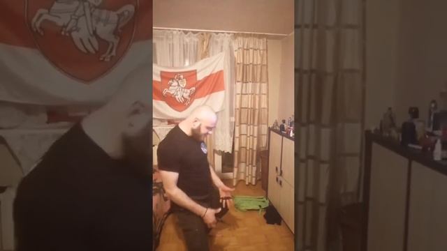 АгреSSивный будьбаш дёрнул соли с лампы и стал геем смотреть онлайн