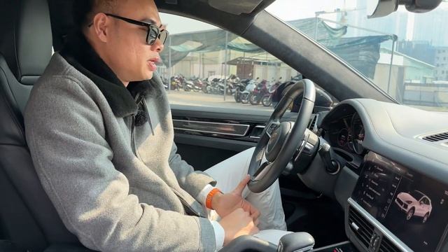 Porsche Cayenne GTS Coupe - Cảm hứng cho một năm mới phi mã смотреть онлайн