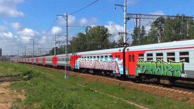 "Просто без комментариев!" Электропоезд ЭД4МК-0085 сообщением "Москва Курский вокзал - Крутое" смотреть онлайн