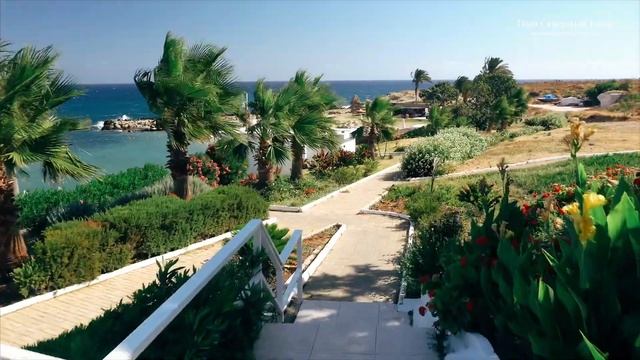 Чудесный пляж CAMELOT BEACH в Кирении (Кипр) смотреть онлайн