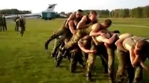 Игра в слона в армии! ПРИКОЛ!