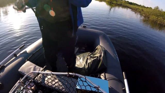 Рыбалка на Днепре. Ловля щуки и жереха на воблеры. смотреть онлайн