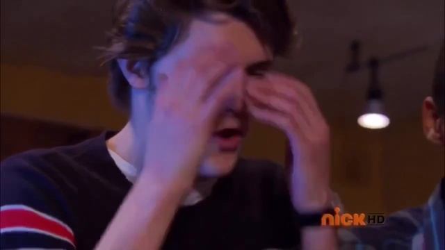 Nina puts on the mask | House of Anubis смотреть онлайн