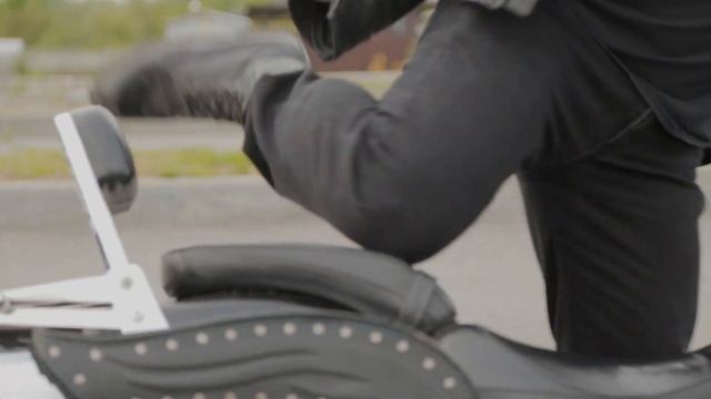 Съёмки ЧЕМПИОНА МИРА ПО БОДИБИЛДИНГУ Сергея Матусевича SUZUKI BOULEVARD M50 смотреть онлайн