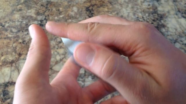 Эффектное слистывание карт CARD DRIBBLE Обучение The best secrets of card tricks are always No... смотреть онлайн