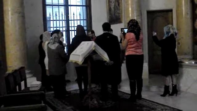 Первое в 2015 году крещение в армянской церкви Санкт-Петербурга смотреть онлайн
