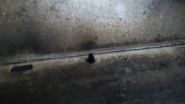 Сколько воды в дверях после автомойки