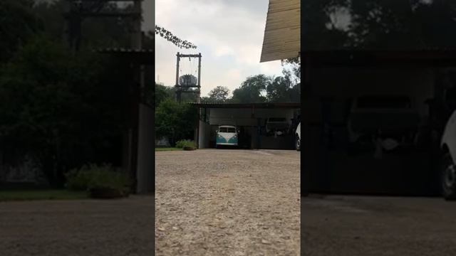 FOR SALE | Volkswagen T1 Samba Deluxe With Sunroof - Brazil 1975 - Ref. C552