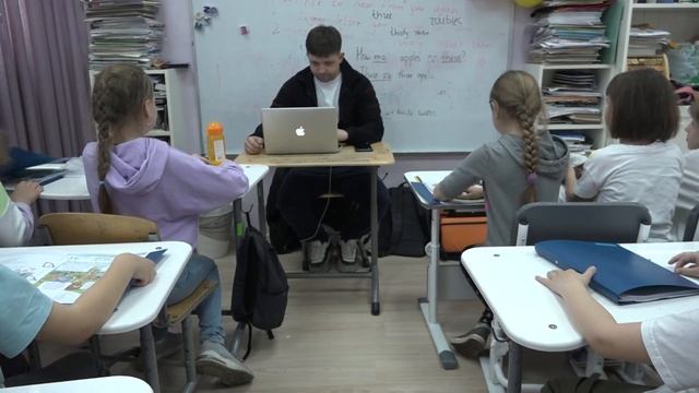 Кино! Лагерь! Юмор! Восторг! смотреть онлайн