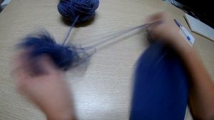 Мой любимый шарф. Простой легкий вязаный шарф спицами. Платочная вязка.