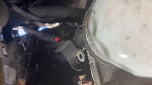 2008 Ford Escape 4 Cylinder Starter Diagnose & Replacement смотреть онлайн