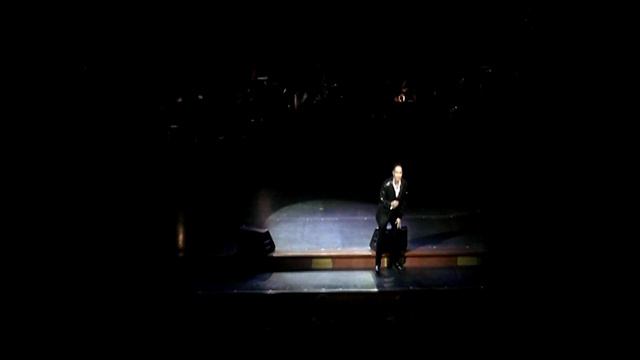 "Who Can I Turn To?" (Leslie Bricusse / Anthony Newley) REUBEN LAURENTE cover version смотреть онлайн