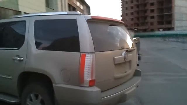 2011 08 01 сравнение Тойта Тундра и Кадилак Эскалейд смотреть онлайн