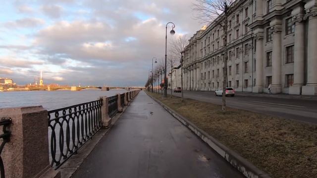 Saint Petersburg - Walking Sredny Prospekt Vasil'yevskogo Ostrova / Санкт Петербург