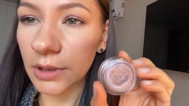 Наряд дня ? Макияж дня ? Аромат дня ? Новогодняя лимитка Ив Роше смотреть онлайн