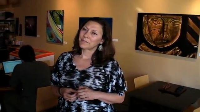 VIDEO: Meet Photographer Elisa Vietri смотреть онлайн