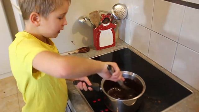 Chocolate Truffles смотреть онлайн