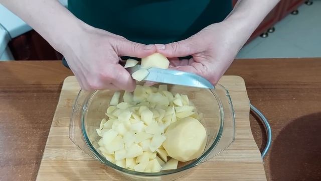 ВКУСНЫЙ супчик для души! Обожаю такие рецепты: 20 минут на приготовление, сытно и доступно. смотреть онлайн