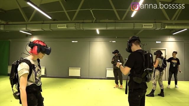 VR центр District ZERO | Космос, зомби, back to USSR смотреть онлайн