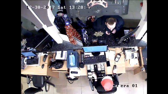 Развод на кассе кинотеатра. Два мошенника подряд смотреть онлайн