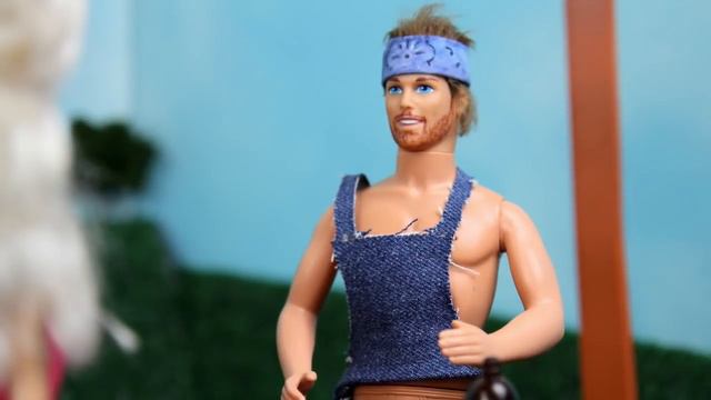 Extra Credit 28 | The Most Popular Girls in School смотреть онлайн