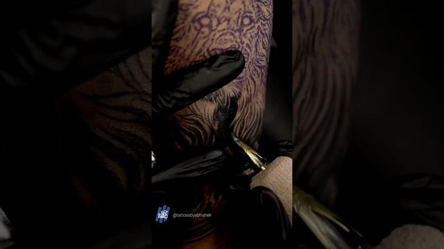 Check Out ? this Lion Tattoo I did yesterday. ☎️ 8800878580 to book an appointment смотреть онлайн