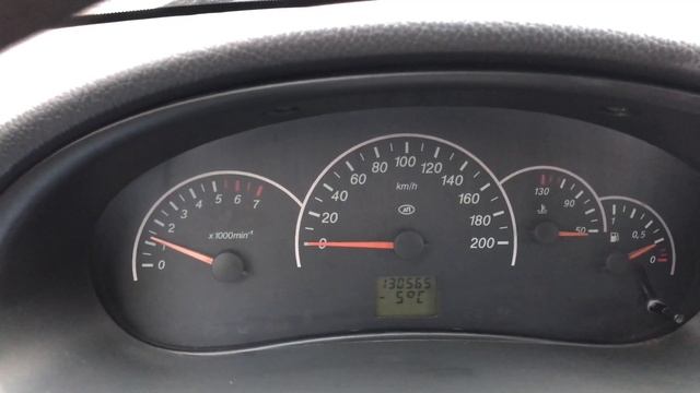 Не горят контрольные лампы и пищит комбинация приборов. Приора. смотреть онлайн