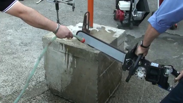 Алмазная цепная пила Stanley DS 11 смотреть онлайн