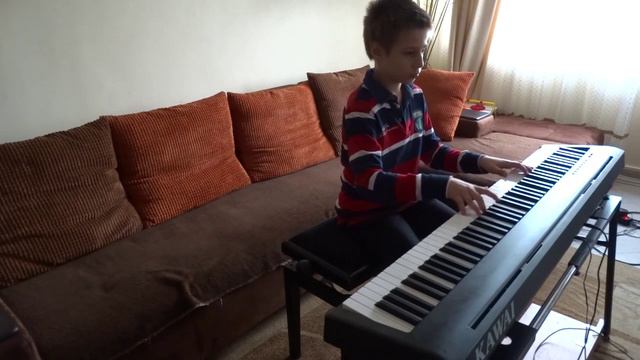 Alex performs Johann Sebastian Bach смотреть онлайн