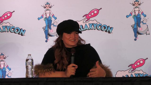 Gina Carano Q&A | GalaxyCon Richmond 2024 full panel смотреть онлайн