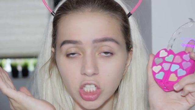 КРАШУСЬ ДЕТСКОЙ КОСМЕТИКОЙ! | FULL FACE USING ONLY KIDS MAKEUP смотреть онлайн