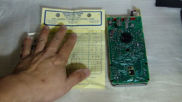 Fix Fluke 87 Multimeter - Replace Fusible Resistor & Fuse смотреть онлайн